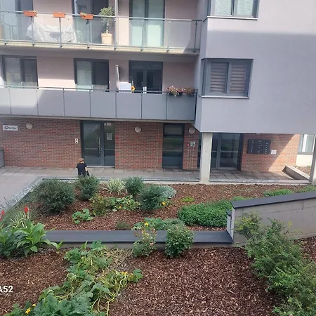 New Next To Old Town Apartment *