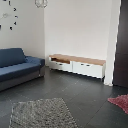 Apartment New Next To Old Town *