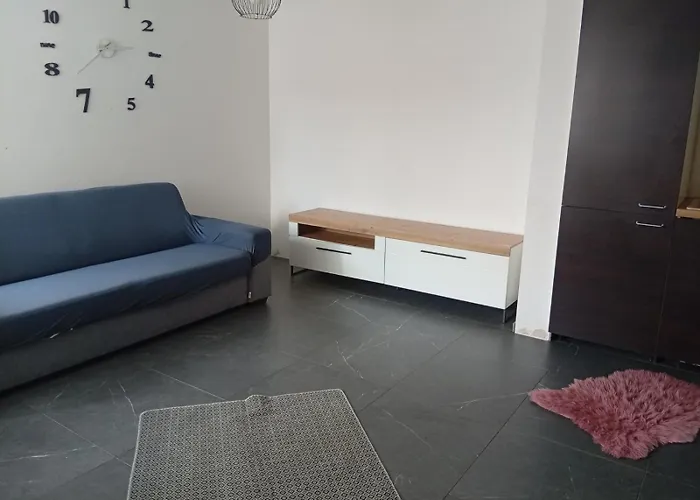 Apartment New Next To Old Town *